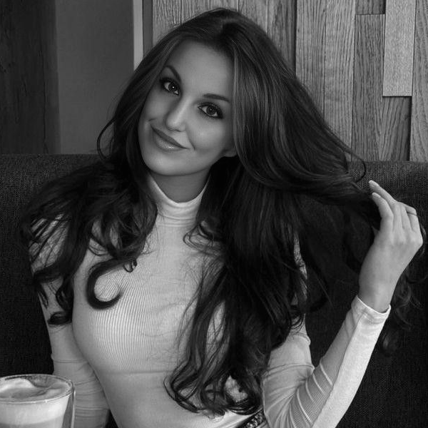 Portrait Sarah Julia Lemberger